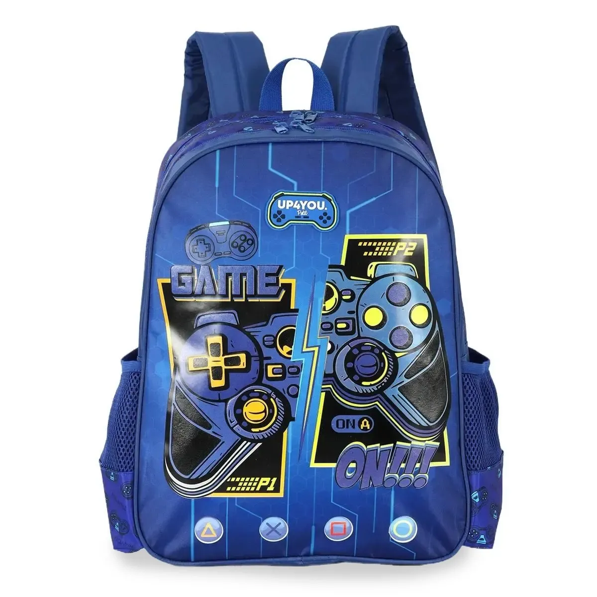 Mochila infantil azul Luxcel Up4You com estampa de controles de videogame e palavras GAME e ON, vista frontal